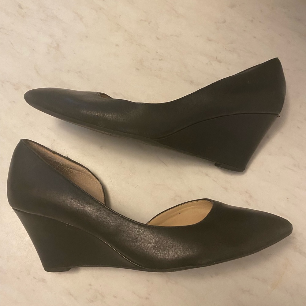 Franco Sarto black wedge point heels